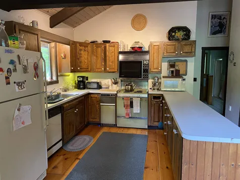 23 Hummingbird Lane Wilmington VT 05363