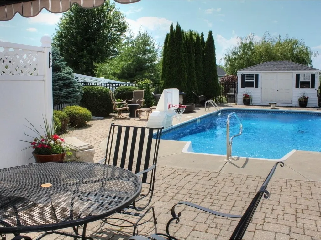 39 Hanon Drive Williston VT 05495