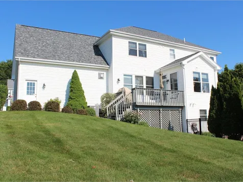 39 Hanon Drive Williston VT 05495