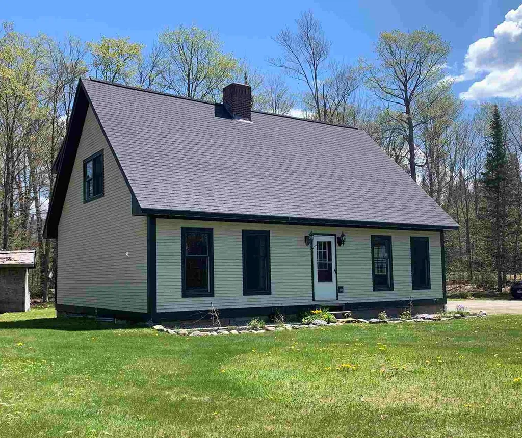 105 Langdell Road Hyde Park VT 05655