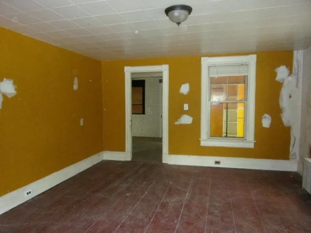 909 Vt Route 7a Shaftsbury VT 05262