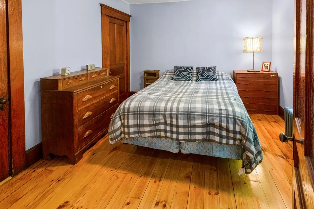 12 Church Street Ashland NH 03217