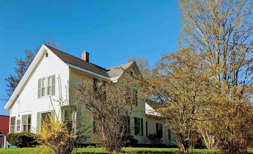 12 Church Street Ashland NH 03217