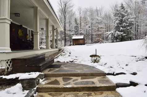 33 Kenniston Road Wilmot NH 03287