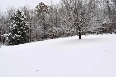 33 Kenniston Road Wilmot NH 03287