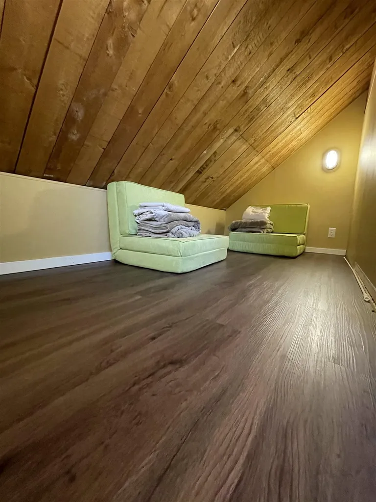 42 Lower Phase Road Warren VT 05674