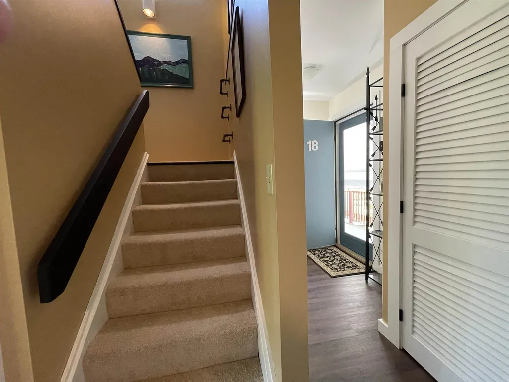 42 Lower Phase Road Warren VT 05674
