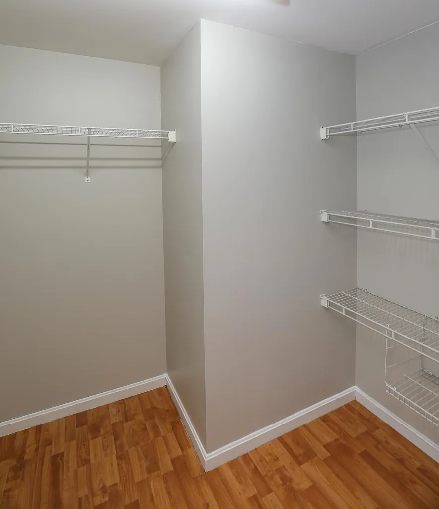 10 Delaware Road Nashua NH 03062