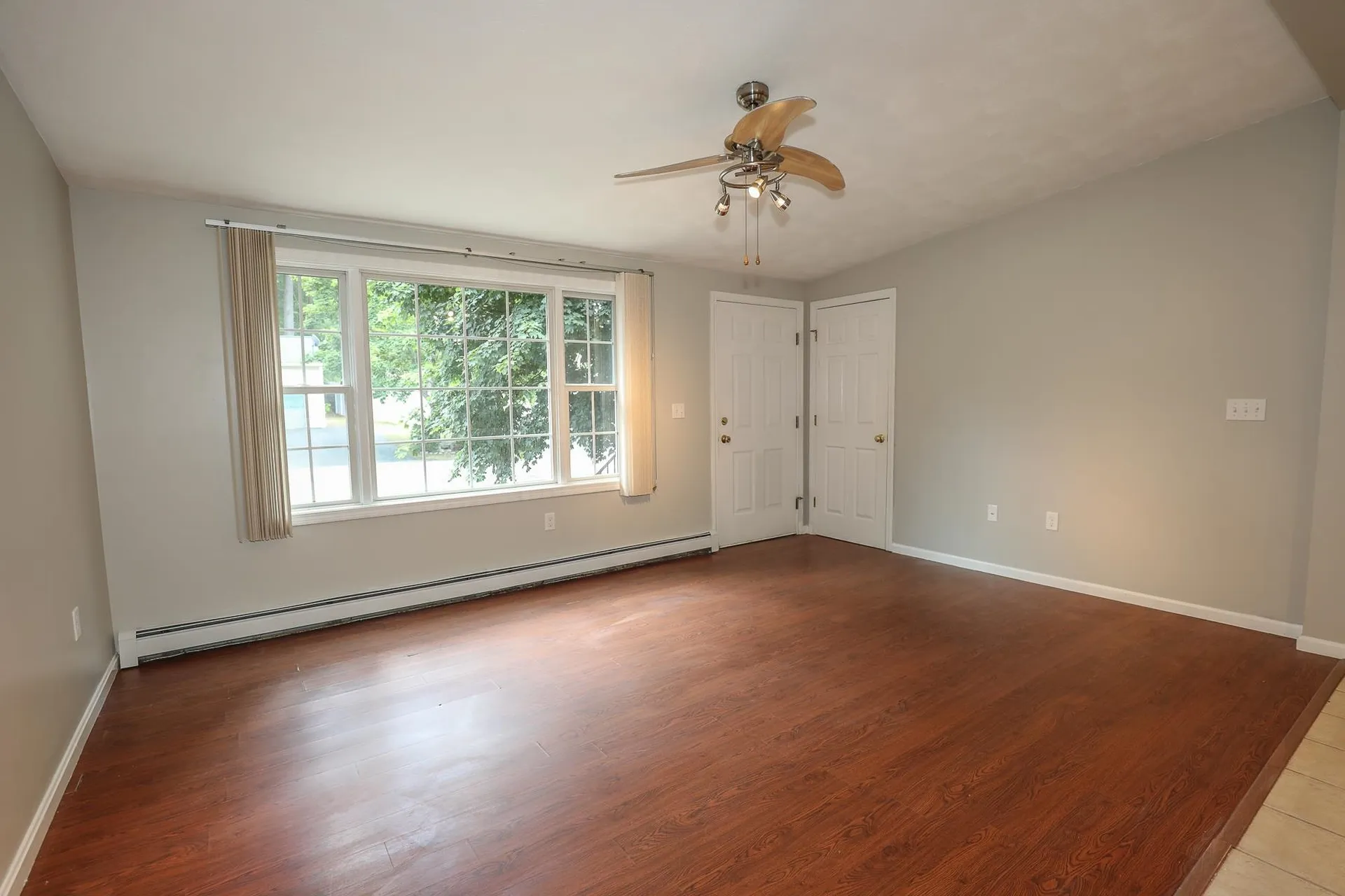 10 Delaware Road Nashua NH 03062