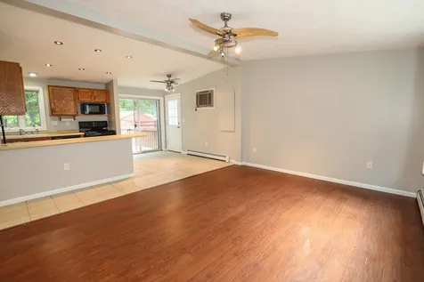 10 Delaware Road Nashua NH 03062