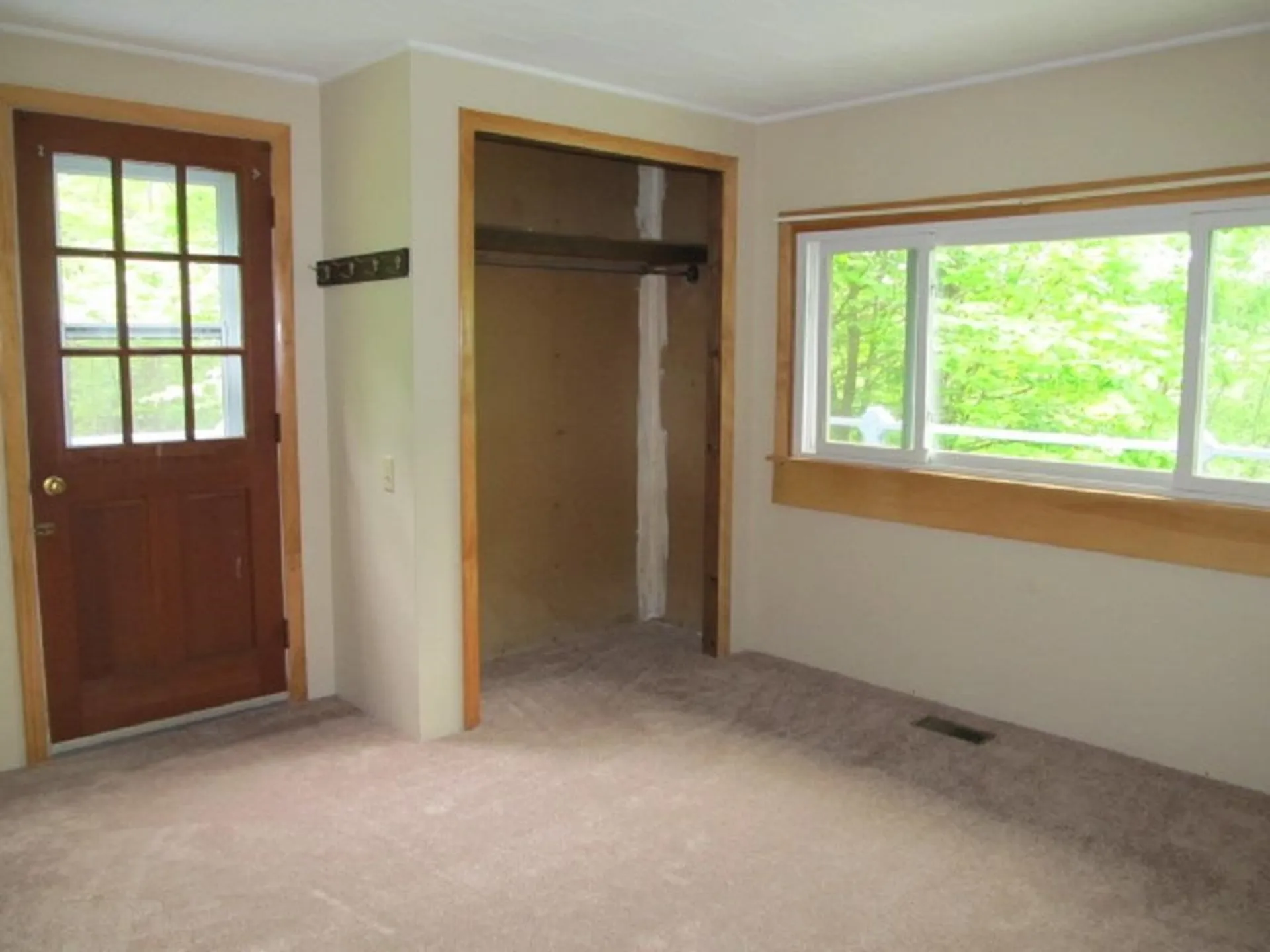 64 Graves Road Keene NH 03431