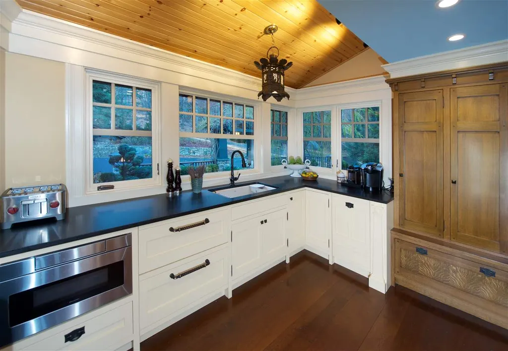 440 Edgewater Drive Gilford NH 03249