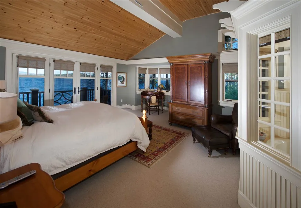 440 Edgewater Drive Gilford NH 03249