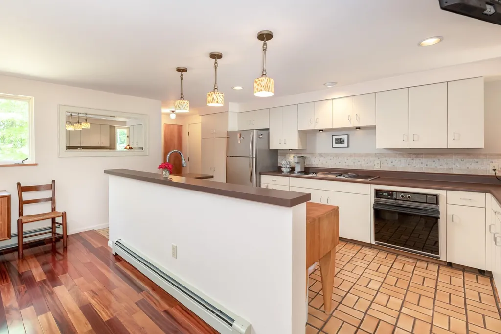 20 Beech Hill Road Meredith NH 03253