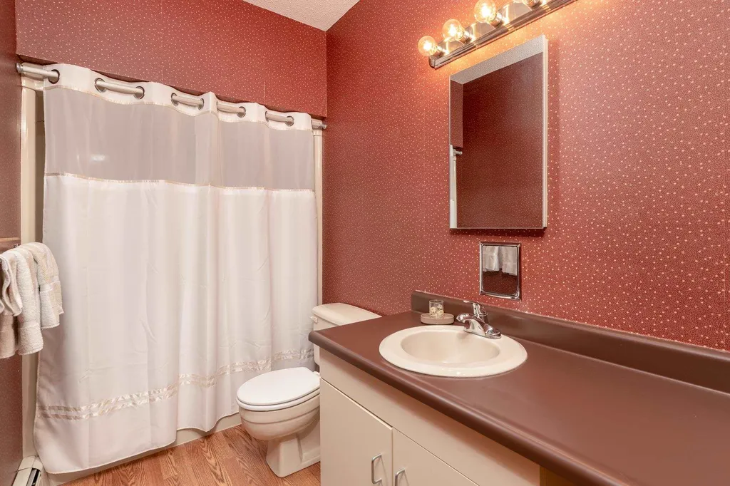 20 Beech Hill Road Meredith NH 03253