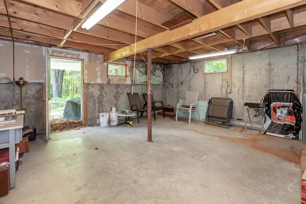20 Beech Hill Road Meredith NH 03253