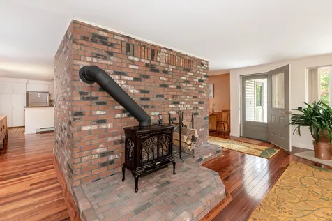20 Beech Hill Road Meredith NH 03253