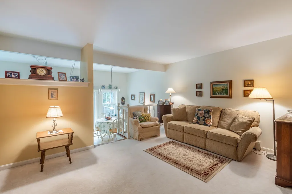 85 Townhouse Way Woodstock VT 05091
