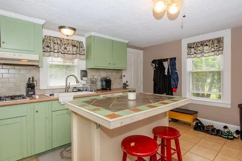14 Niles Street Dover NH 03820