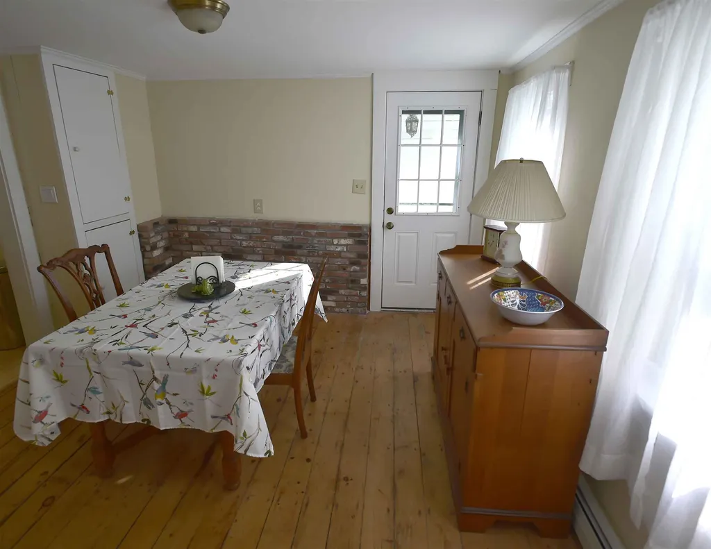 318 South Pleasant Street Bradford VT 05033