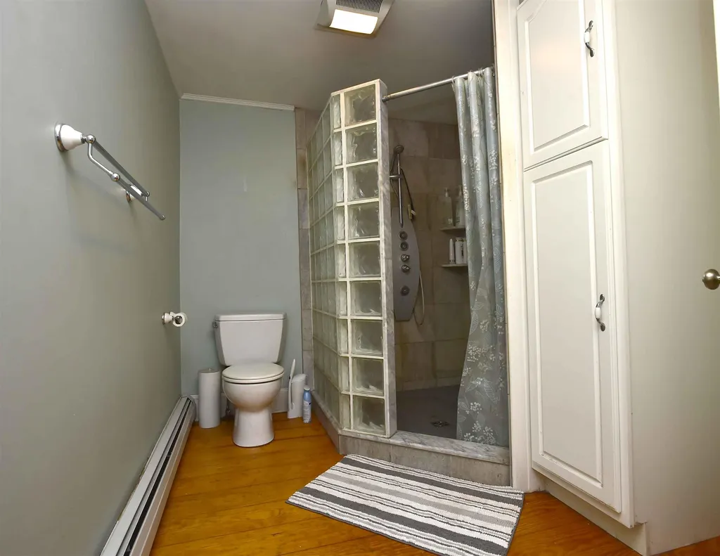 318 South Pleasant Street Bradford VT 05033