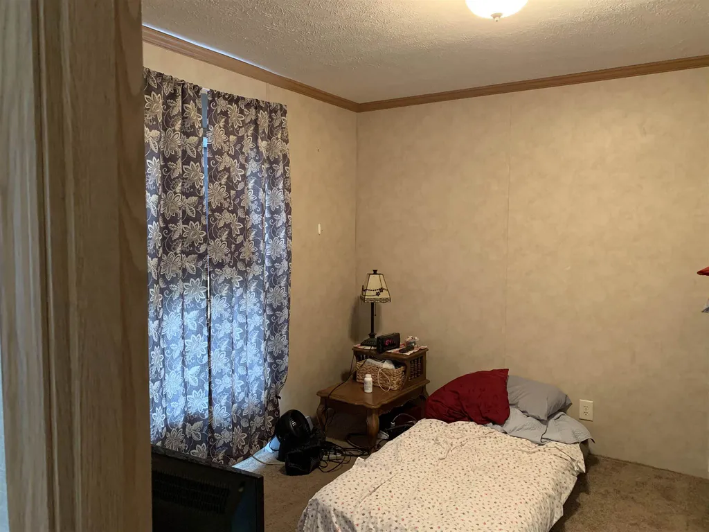 42 Holly Park Lane Rochester NH 03867