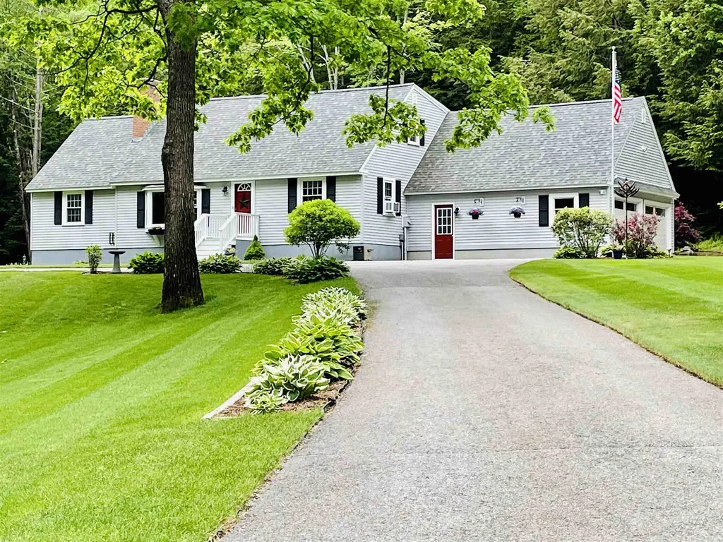 36 Hackler Drive Swanzey NH 03446