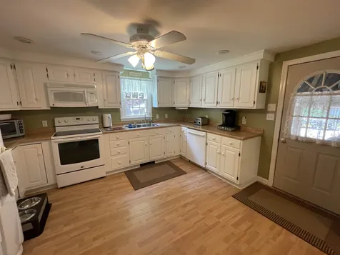 36 Hackler Drive Swanzey NH 03446