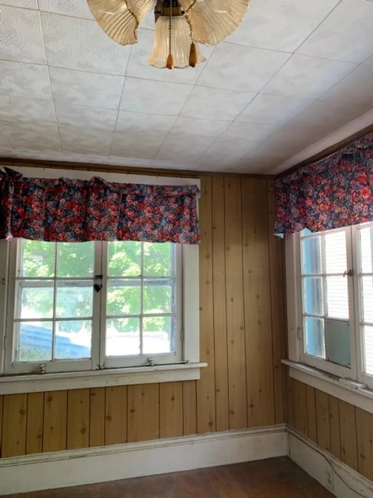 6 Spruce Avenue Claremont NH 03743