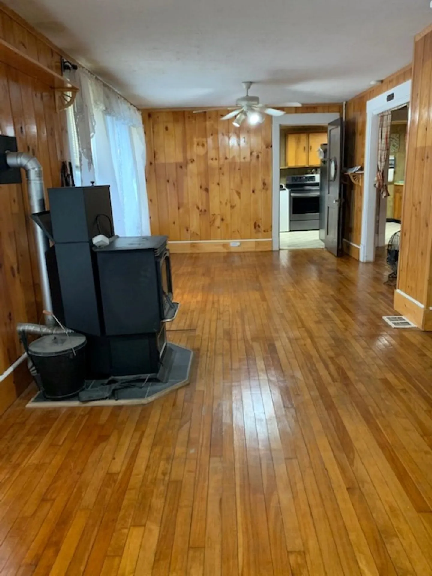 6 Spruce Avenue Claremont NH 03743