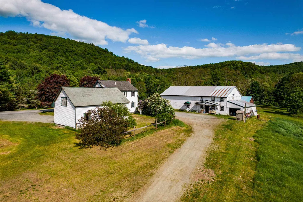 4957 Route 113 Thetford VT 05075