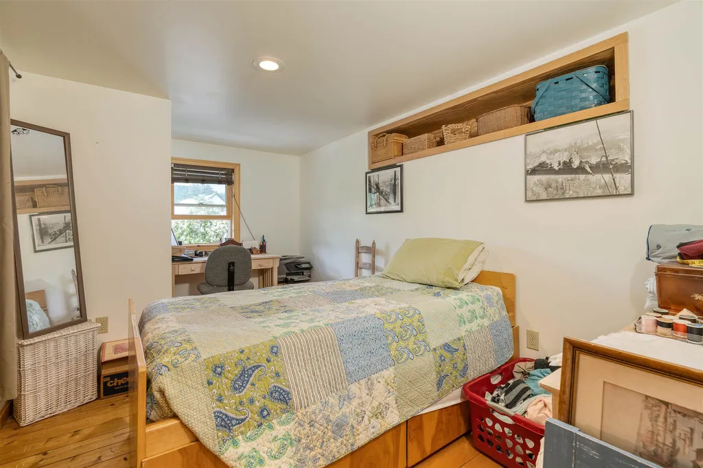 4957 Route 113 Thetford VT 05075