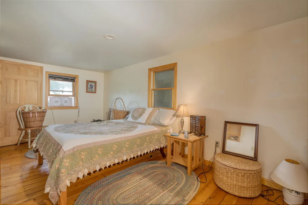 4957 Route 113 Thetford VT 05075