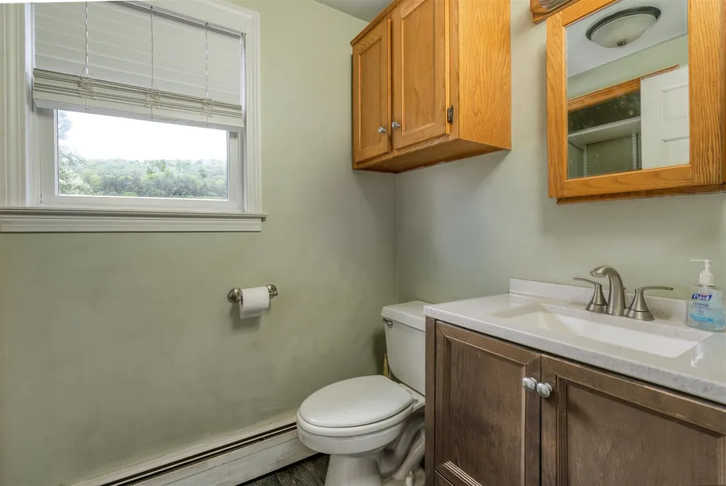 4957 Route 113 Thetford VT 05075