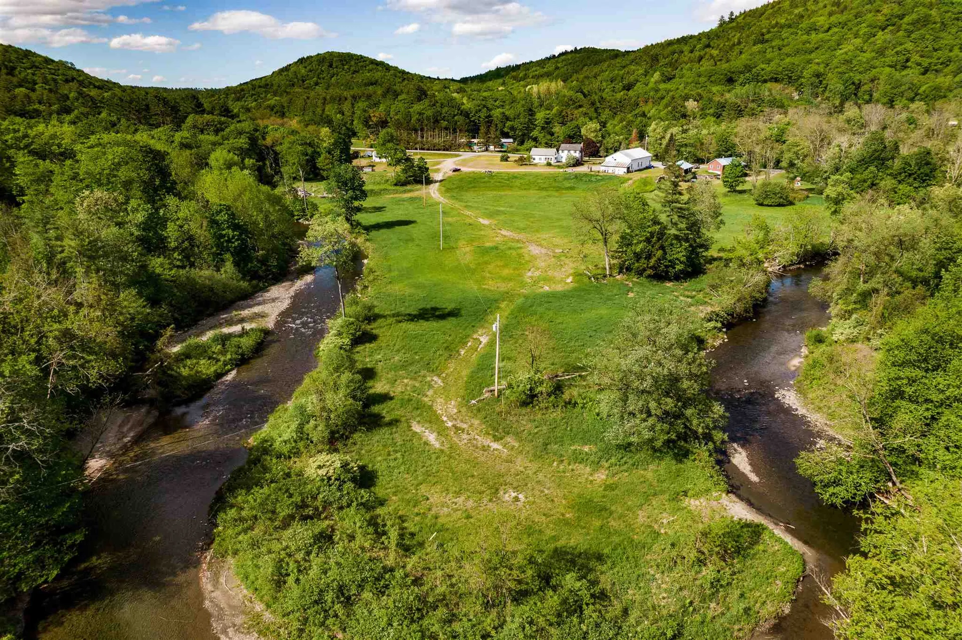4957 Route 113 Thetford VT 05075