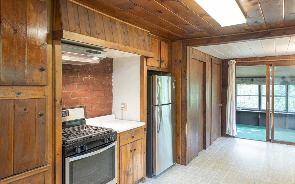 116 North Road Walpole NH 03608
