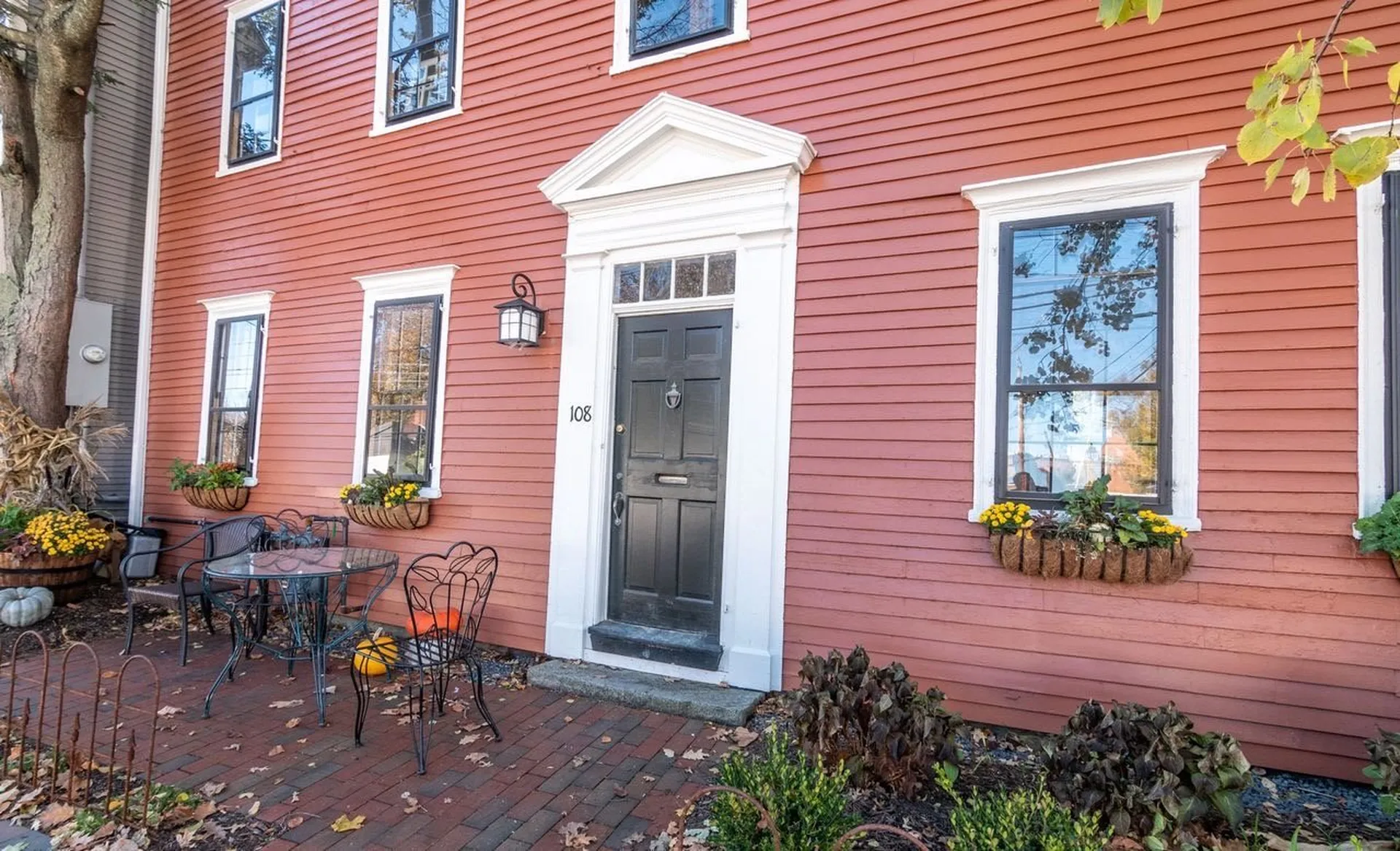 108 Pleasant Street Portsmouth NH 03801