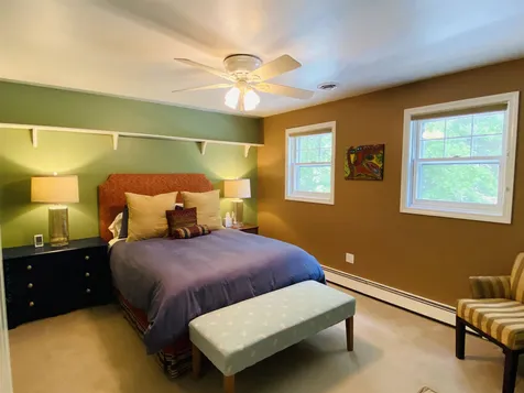 604 North Harbor Road Colchester VT 05446