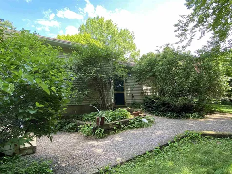 604 North Harbor Road Colchester VT 05446