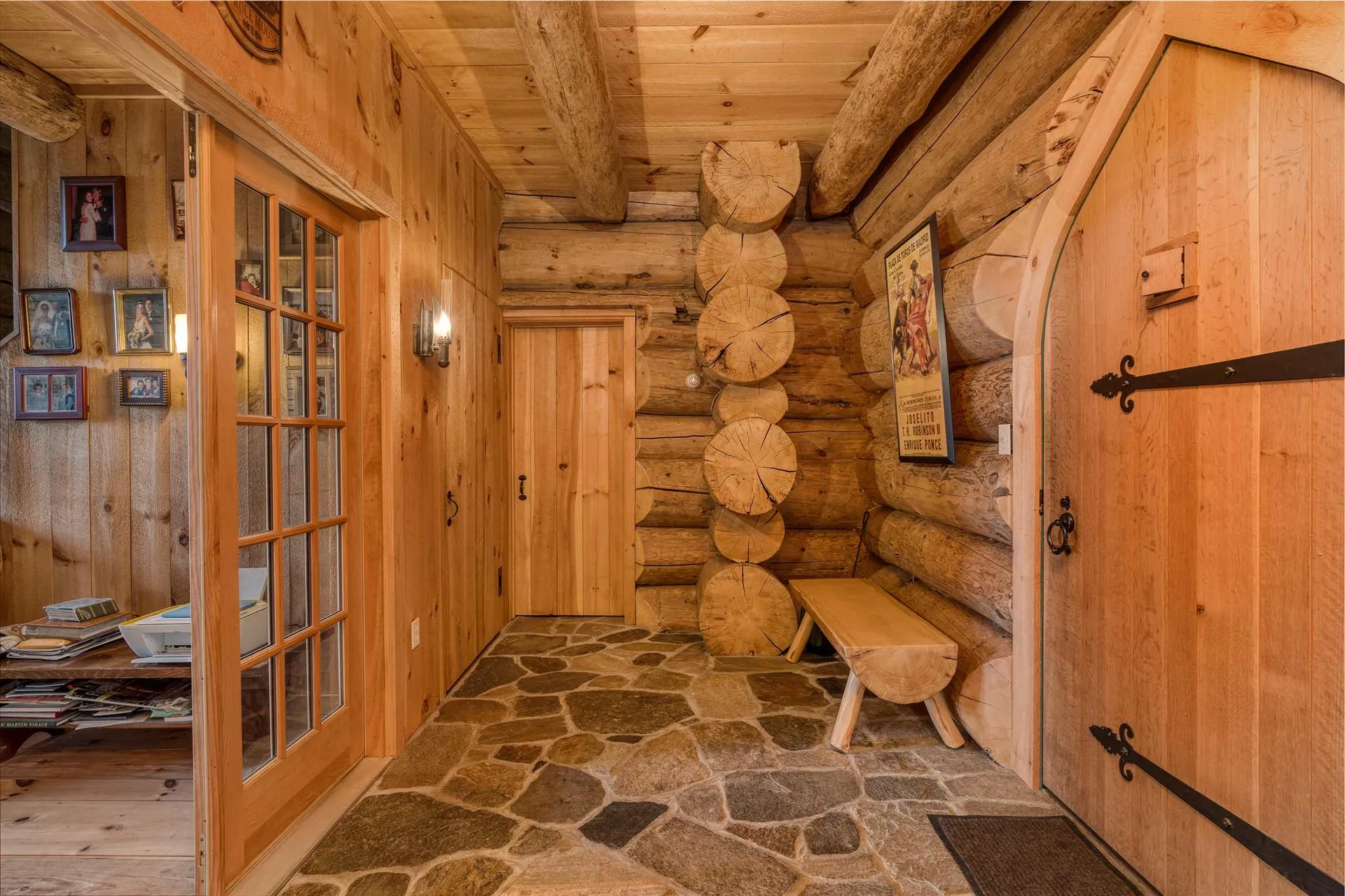 79 Cream Pot Road Hartland VT 05048