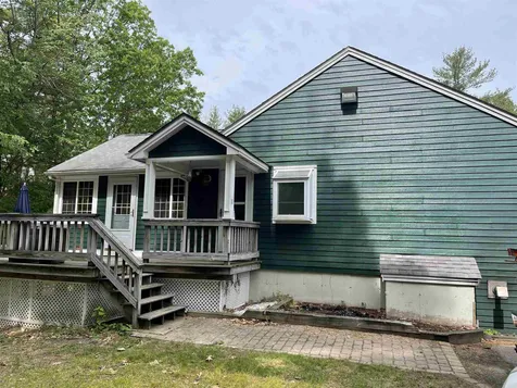 11 Country Acres Road Sandown NH 03873