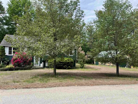 11 Country Acres Road Sandown NH 03873