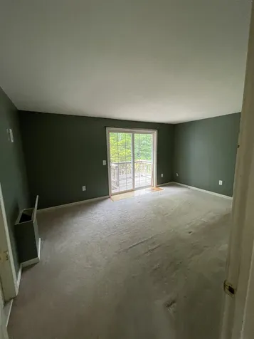 11 Country Acres Road Sandown NH 03873