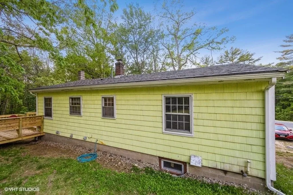 5 Calef Highway Lee NH 03861