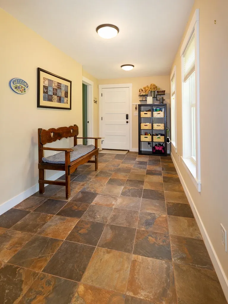 21 Surrey Lane Durham NH 03824