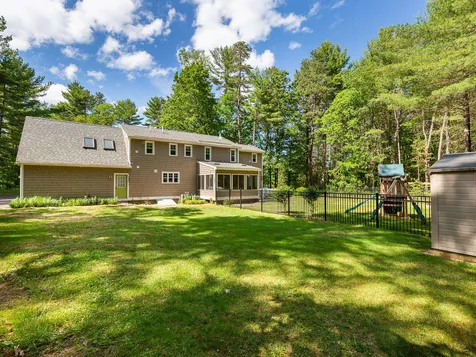 21 Surrey Lane Durham NH 03824