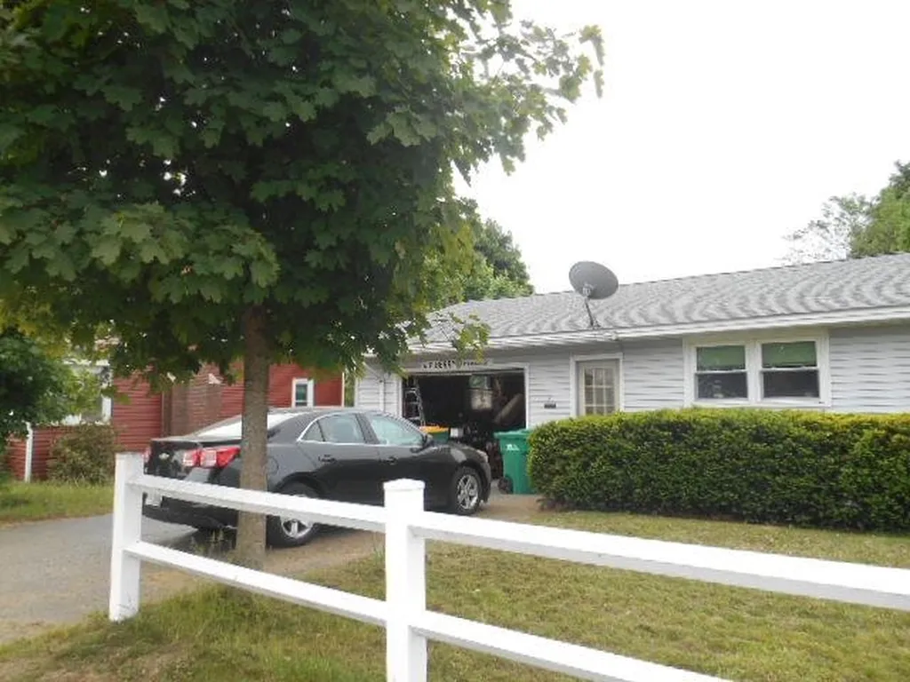 7 Harvard Street Rochester NH 03867
