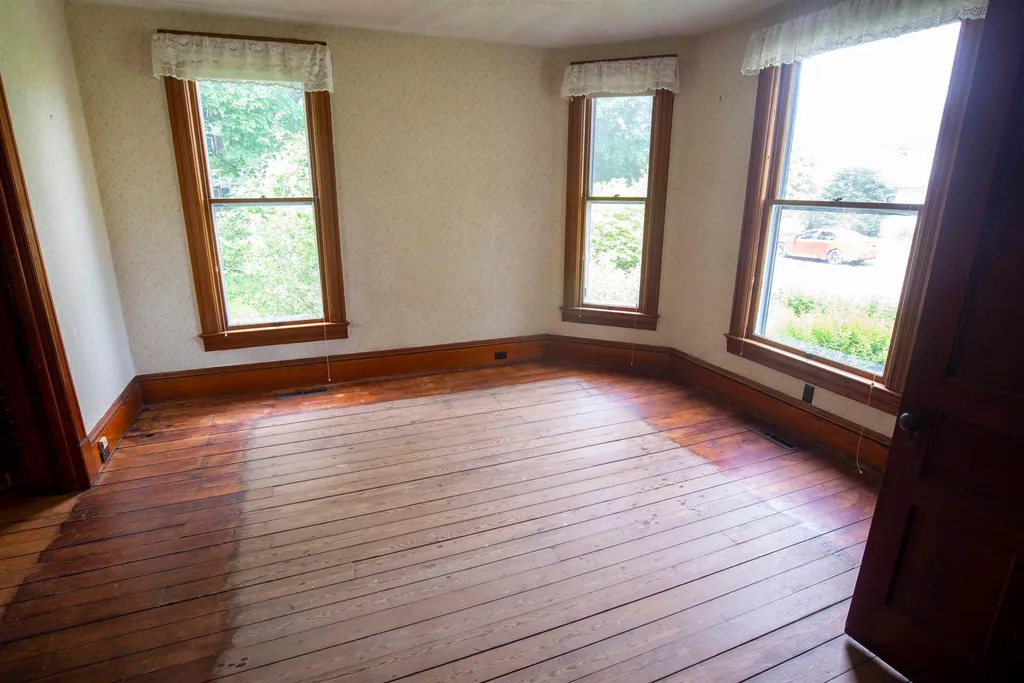 41 Randall Street Waterbury VT 05676