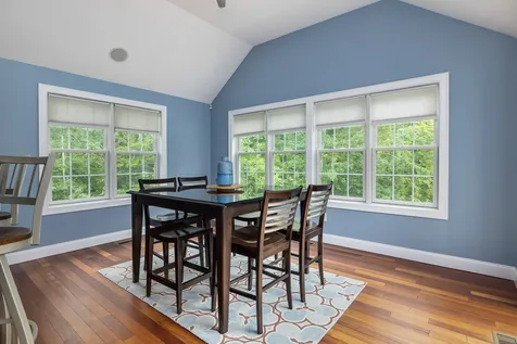 11 Tasker Lane Madbury NH 03823