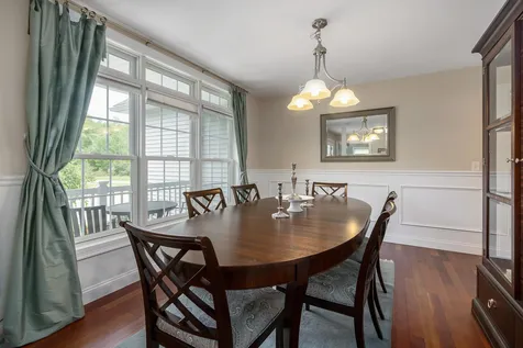 11 Tasker Lane Madbury NH 03823